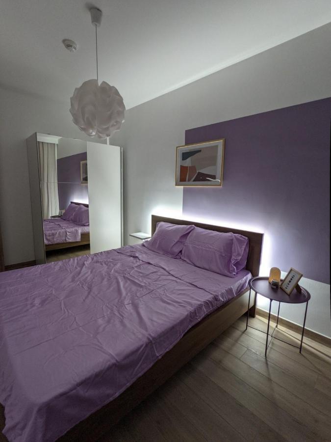 Sky Side Luxury Condo Skopje Esterno foto